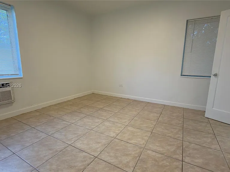 808 84th St #810 — Photo 13