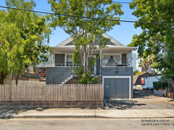 29 Mariposa Rd #B