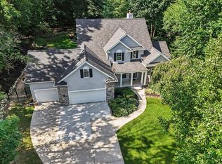 6390 Shugarbush Trl, Kalamazoo, MI 49009