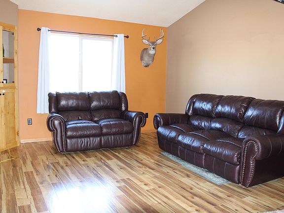 3rd image of 7418 450th St