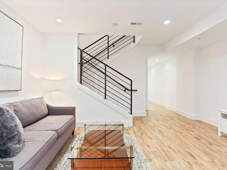 3812 13th St NW #1 — Photo 16