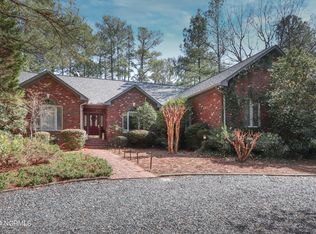 12 Glenbarr Ct, Pinehurst, NC 28374