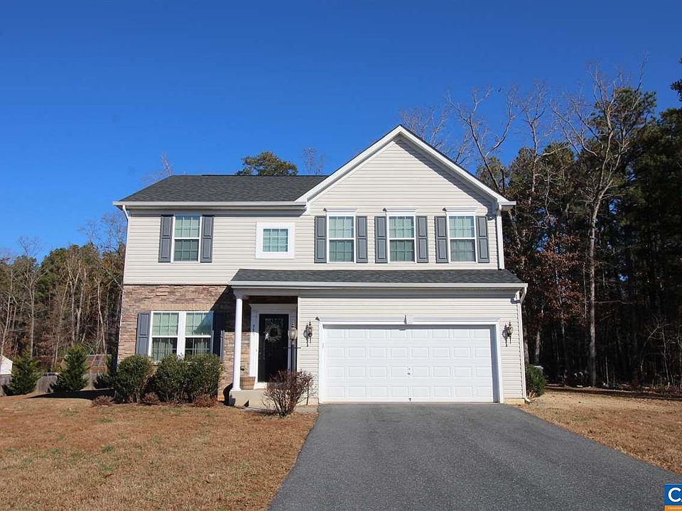 1st image of 735 Justin Dr
