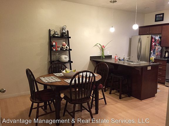 4th image of 190 E Belmont Ave APT 07