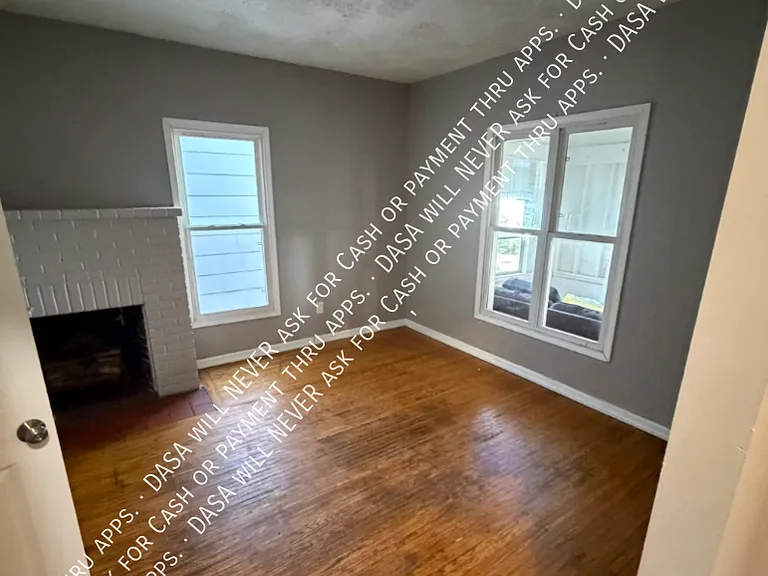 9 Emanon St #LOWER — Photo 2