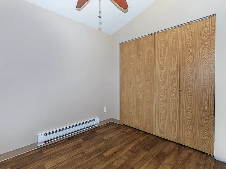 Alvista 240 — Photo 28
