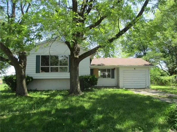 509 Mobile St, Brighton, IL 62012