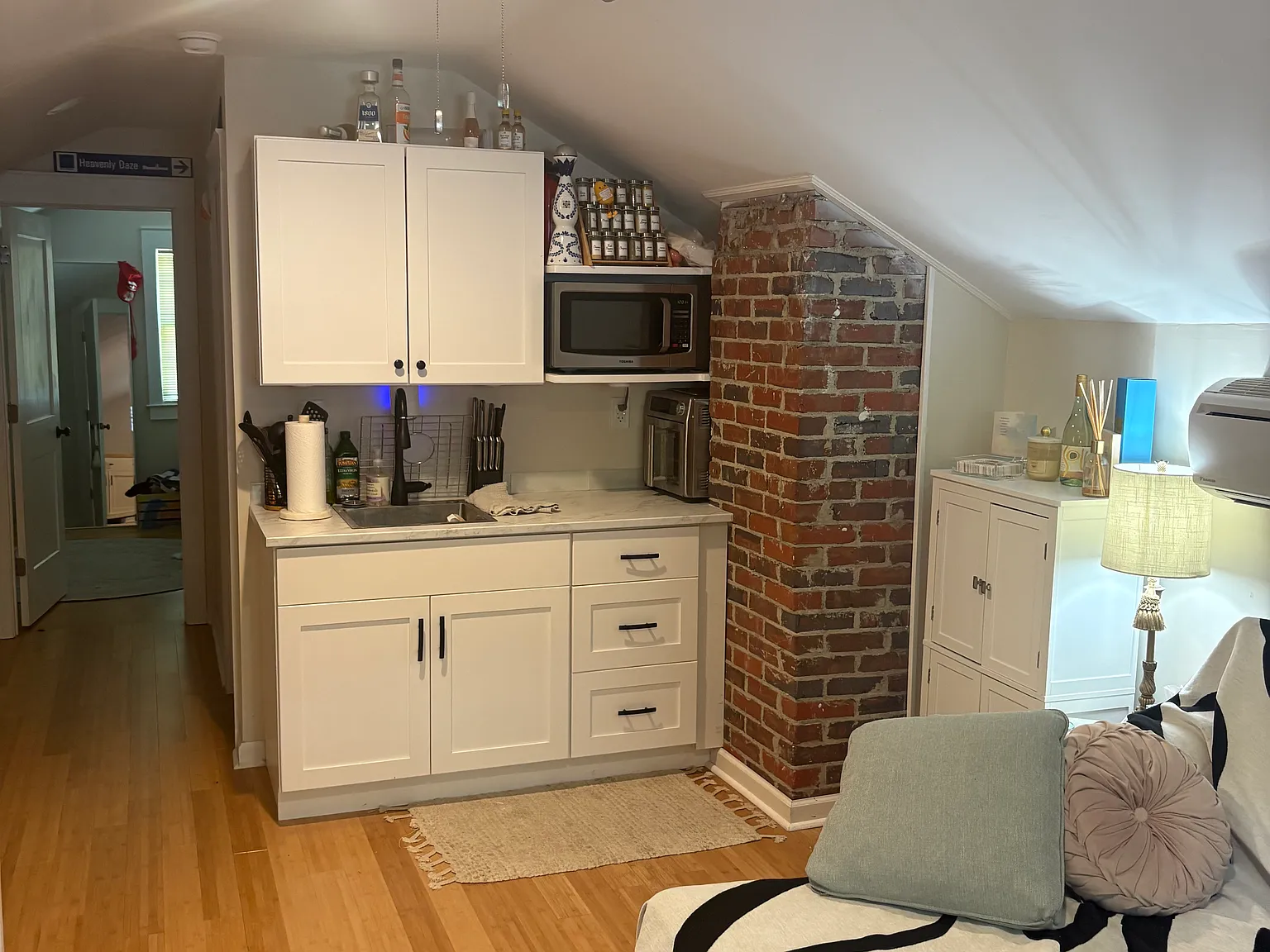 1 bed, 650 sqft, $750 — Photo 3