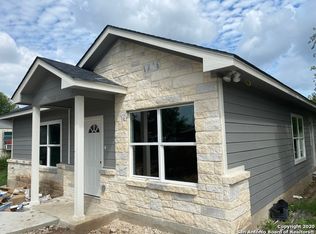 1011 Sams Dr, San Antonio, TX 78221