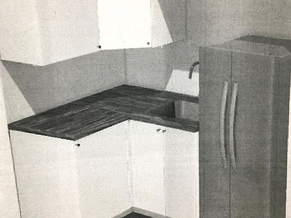 4th image of 1501 Villanova Dr #B