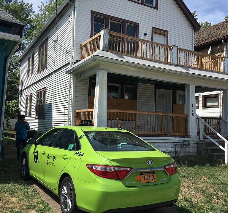 1st image of 178 Freund St #2