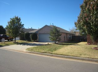 6029 Fox Run Way, Oklahoma City, OK 73142