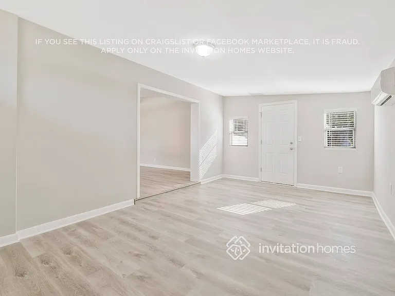 7444 Sandhurst Rd S — Photo 12