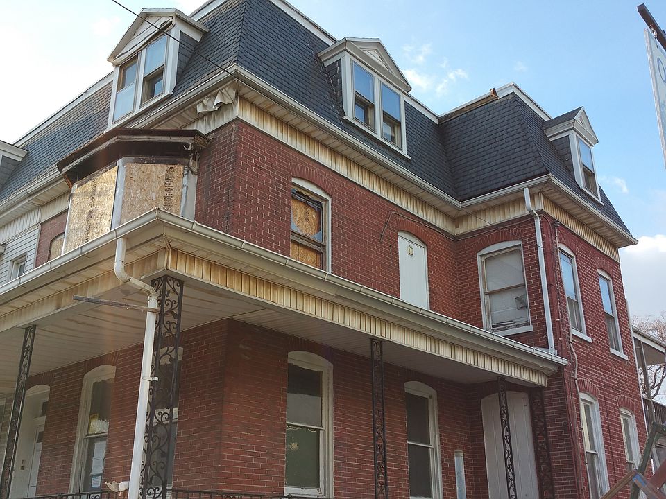 Building Photo 3