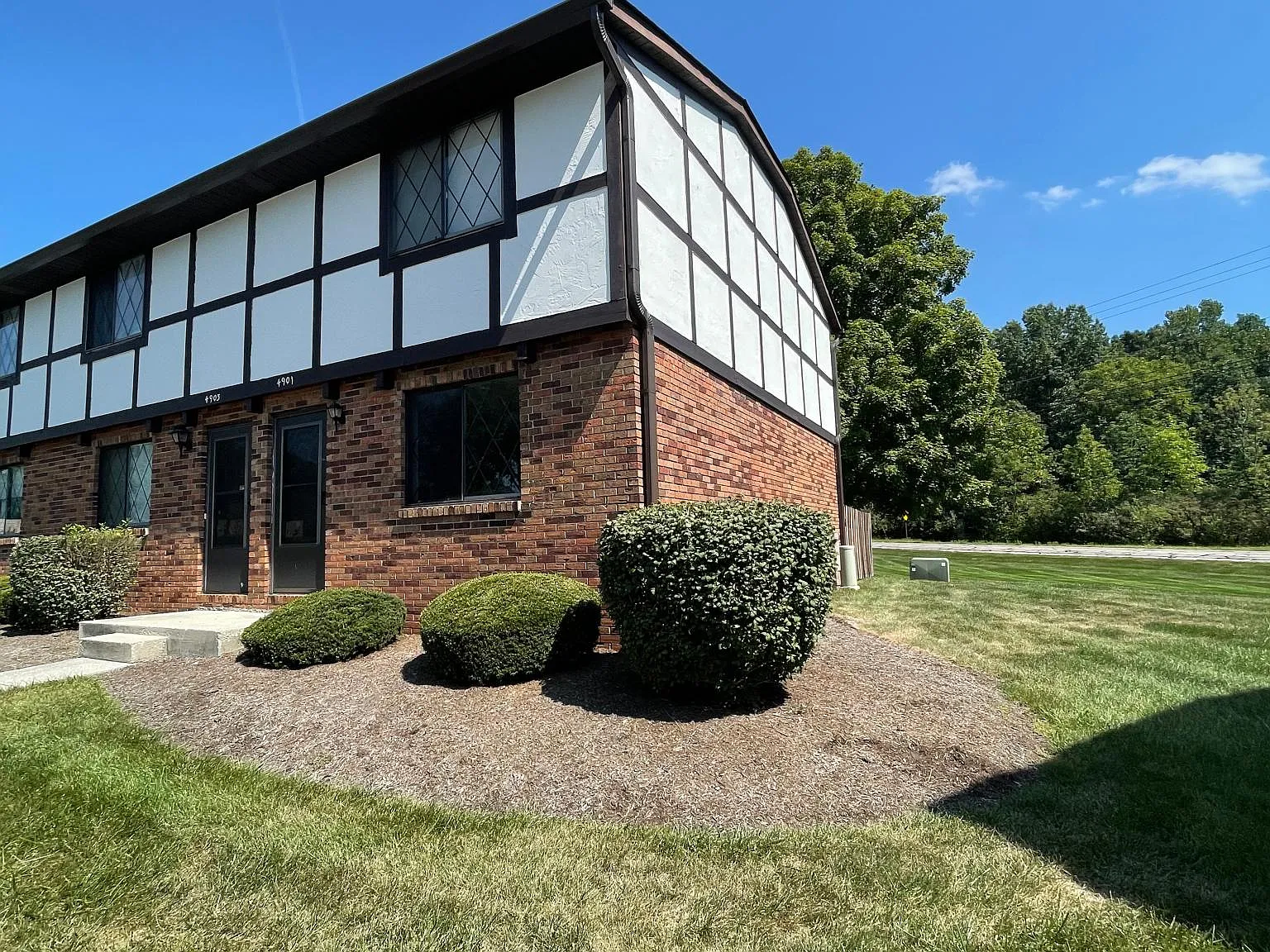 Berryhill Ct, Columbus — Photo 3