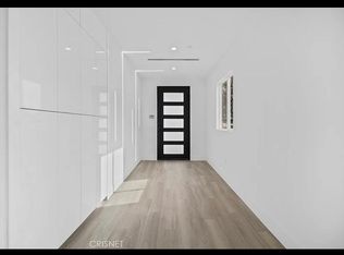 11221 Runnymede St #11221, Sun Valley, CA 91352