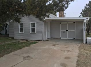 1306 Houston Ave, Wilson, TX 79381