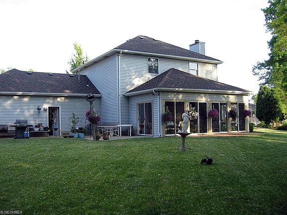 3rd image of 5710 Whispering Pines Pl