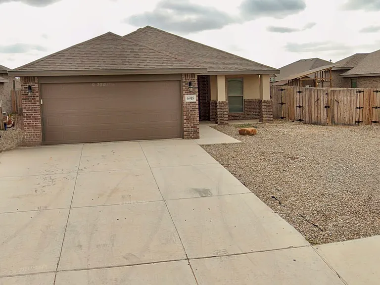 6918 Corral Dr — Photo 17