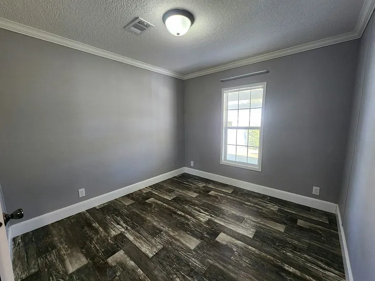 453 Emden St #453 — Photo 18