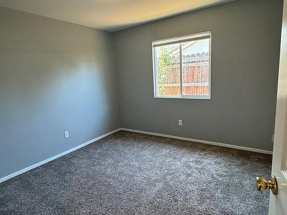 4th image of 9289 Sierra River Dr