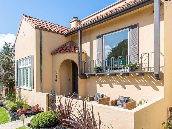 3rd image of 134 Aptos Ave