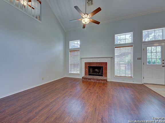 5th image of 16415 Pemelm Dr