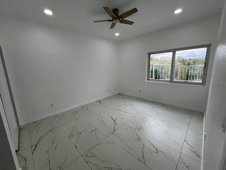 5540 N Mica Mountain Dr — Photo 27