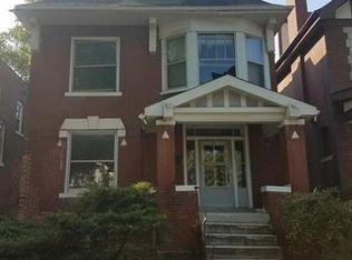 5918 Waterman Blvd, Saint Louis, MO 63112