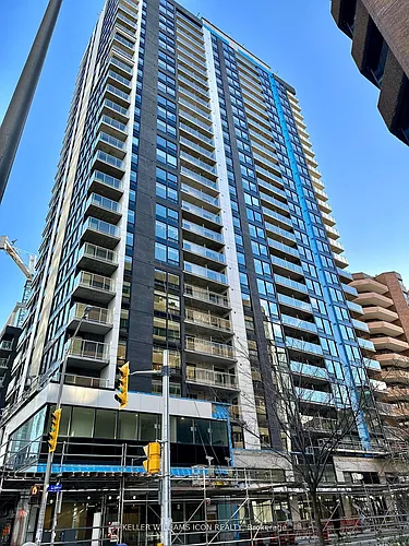 340 Queen St Photo 1
