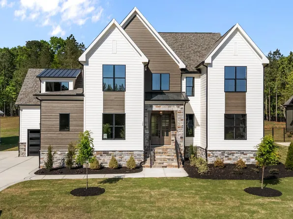 125 Cherry Bark Dr, Youngsville, NC 27596