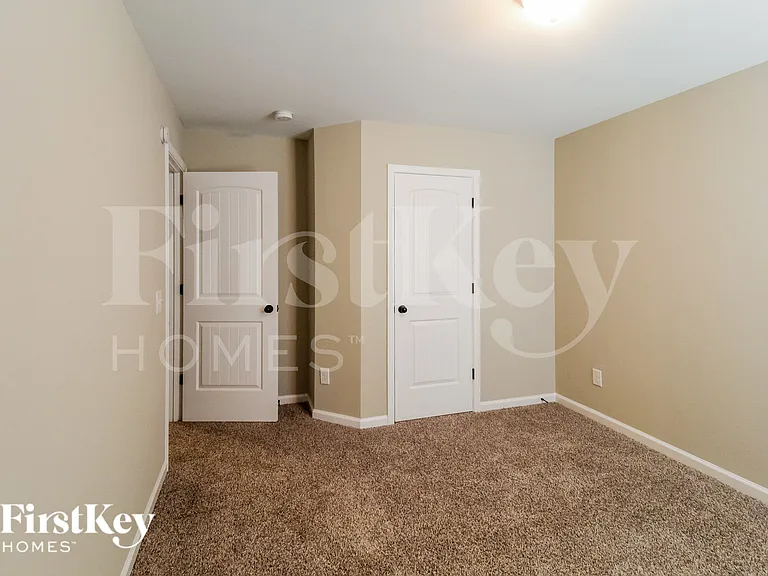 365 White Birch Ln — Photo 13