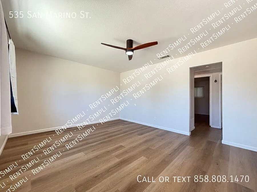 Beautifully Renovated 2-Bedroom Home in a Desirable 55+ Community! — Photo 2