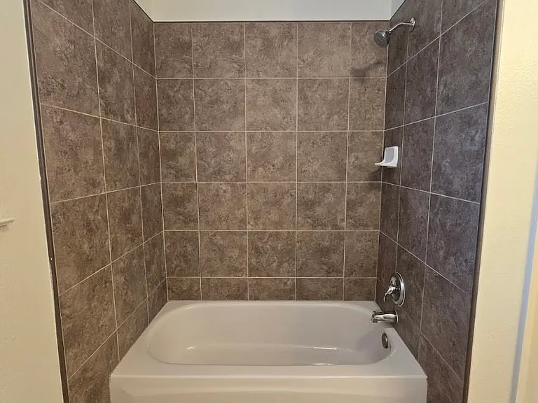 3233 Stanford Ave — Photo 31