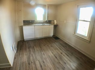 715 E Wisconsin St UNIT 1/2, Mount Pleasant, MI
