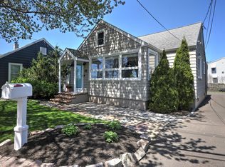 22 South St, East Haven, CT 06512