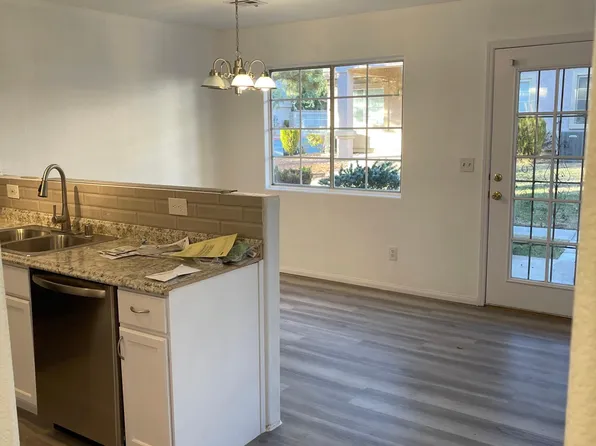 2500 Citruswood Ct Unit 103, Las Vegas, NV 89106