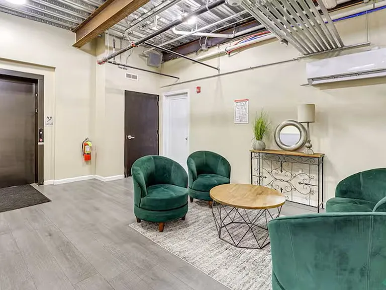3809 Liberty Ave #307 — Photo 16