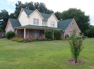 8031 Camptown Ln, Olive Branch, MS 38654