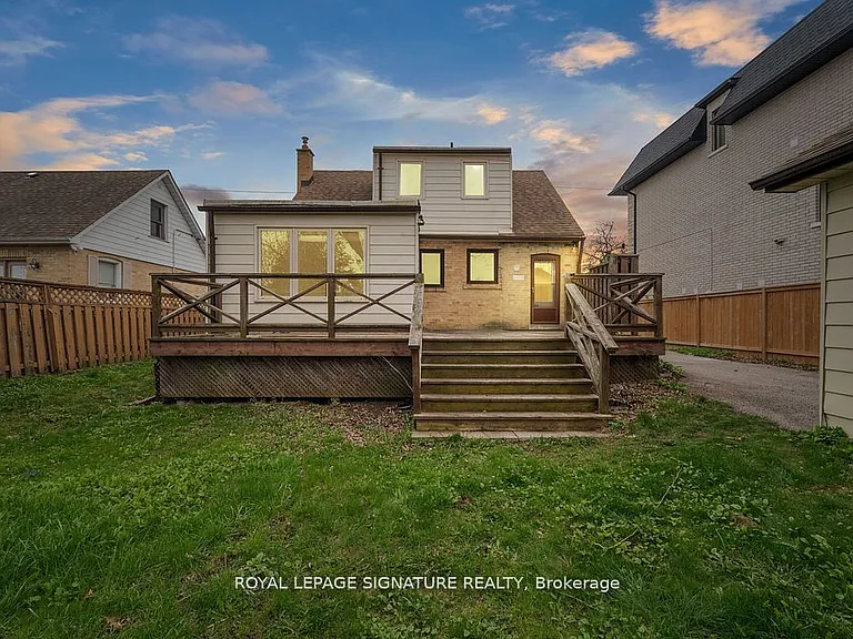 124 Homewood Ave — Photo 3