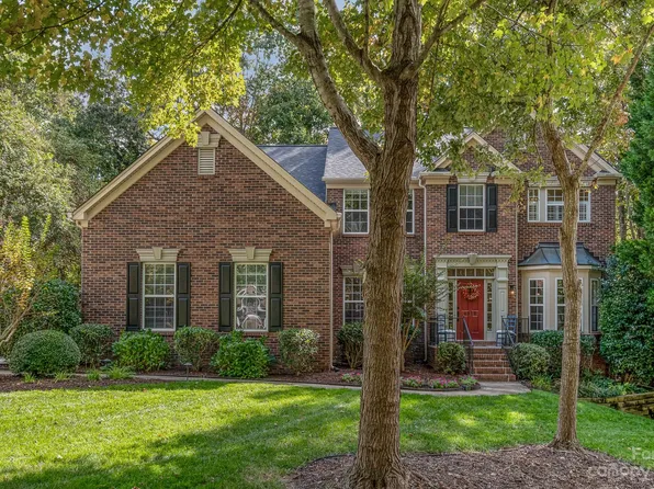 4010 Nicole Eileen Ln, Charlotte, NC 28216