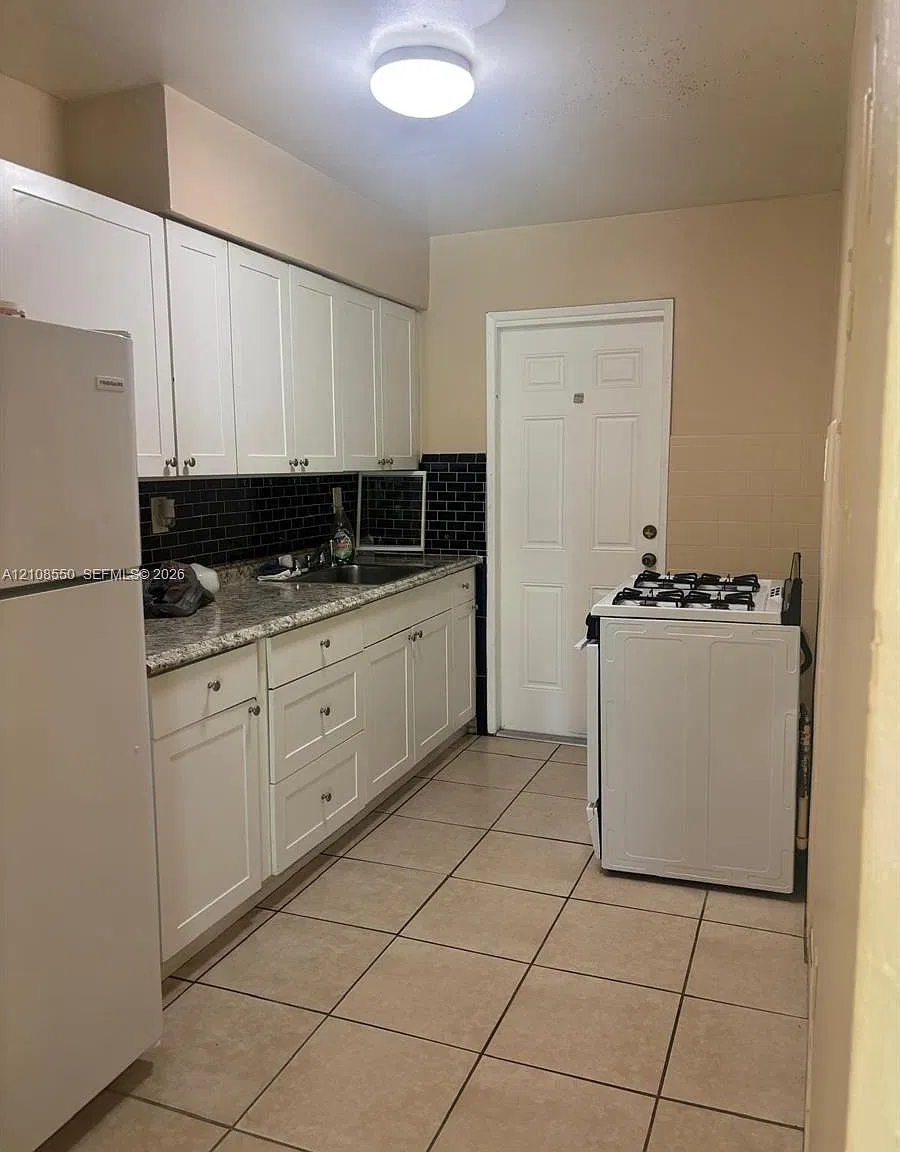 Everglade Land Sales Co — Photo 3