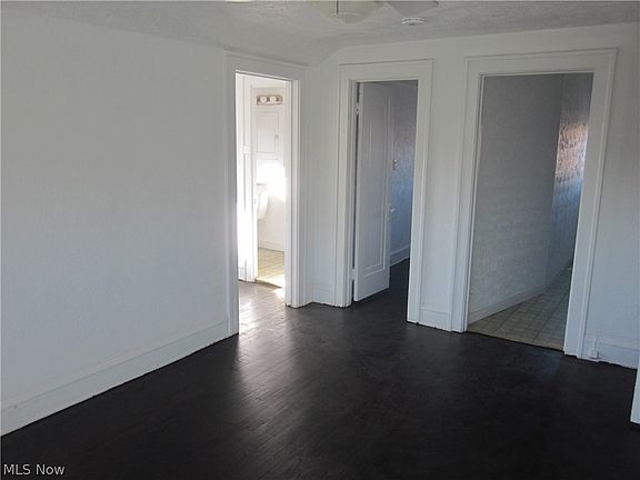 2nd image of 14920 Clifton Blvd