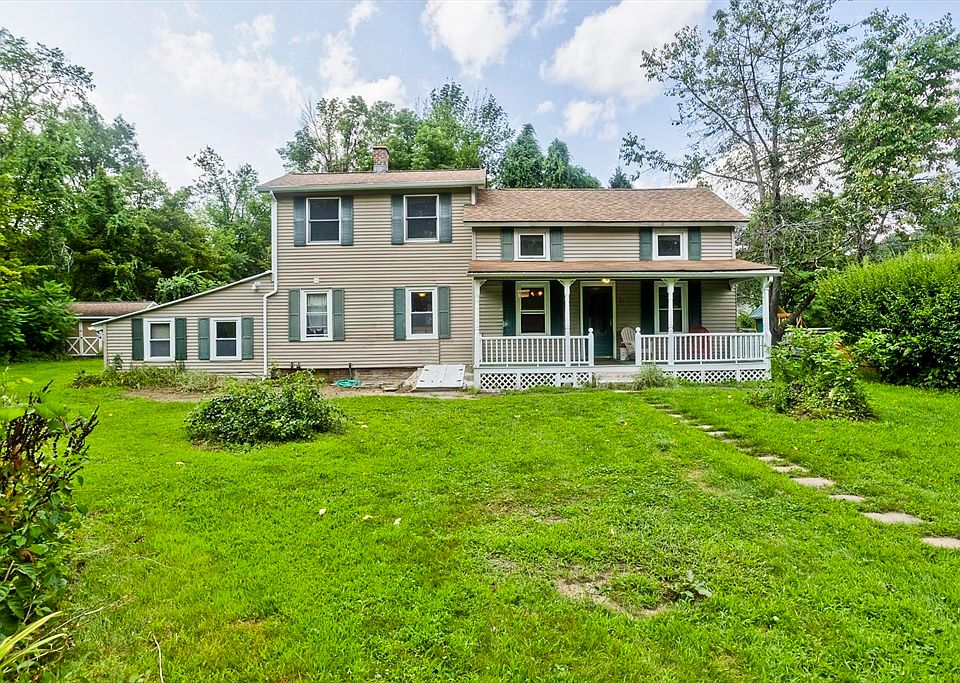 1st image of 23 Maple St