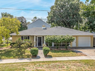 1381 Winnebago Ave, Oshkosh, WI, 54901