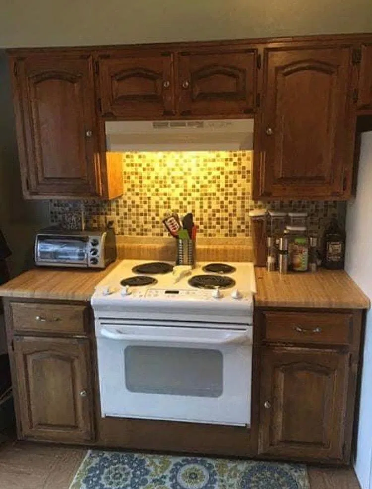 2 bed, 1098 sqft, $1,450 — Photo 2