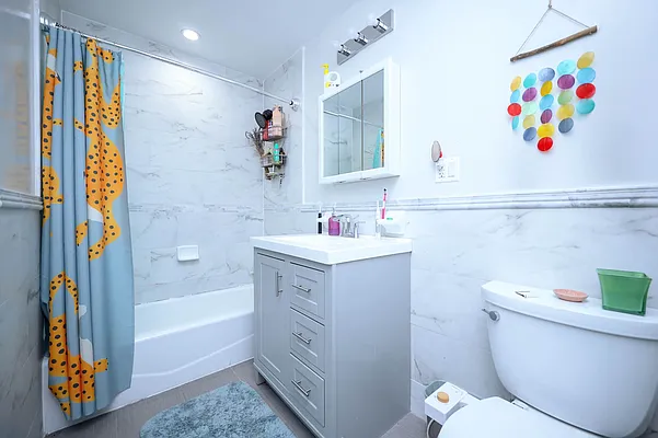 Sold by Remax Edge | media 16