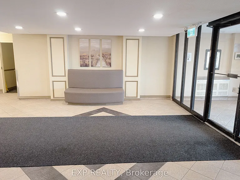 1320 Richmond Rd #320 — Photo 32
