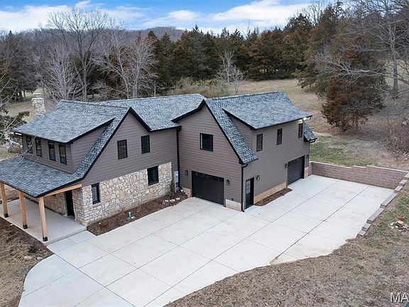 5th image of 18531 S Fox Creek Ln