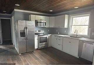 5th image of 2668 Brandenburg Rd